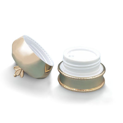 精巧な化粧品 包装器 プラスチック クリーム 容器 54mm 70mm 直径