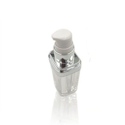 PMMA 清潔な空の基礎ボトル ポンプ リサイクル可能 15/30/50ml
