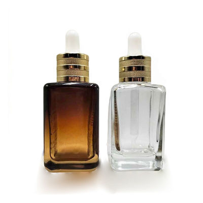 精巧な30ml 50ml 空のエッセンシャルオイルボトル ガラスの化粧水滴瓶