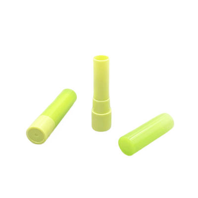 パーソナライズ可能な緑色プラスチック リップバームチューブ 19*80mm プライベートラベル